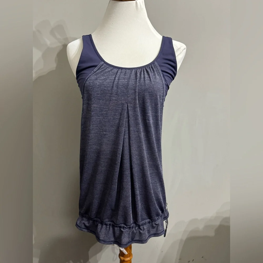 lululemon athletica Deep Blue Tank Top Size: 6